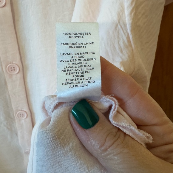 Women's Light Pink Button-Up Top - Picture 5 of 6